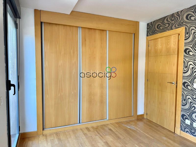 Foto c4fa6858-1f10-47b0-9d88-d452490d8364. Pis amb calefacció aparcament piscina a Yebes - valdeluz Yebes