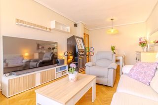 Pis  Cañas. Venta de piso con 3 dormitorios en las lomas guadalajara