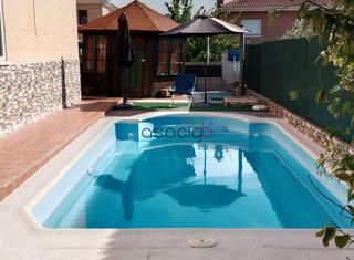 Chalet  Las encinas. Unifamiliar independiente con piscina  cabanillas