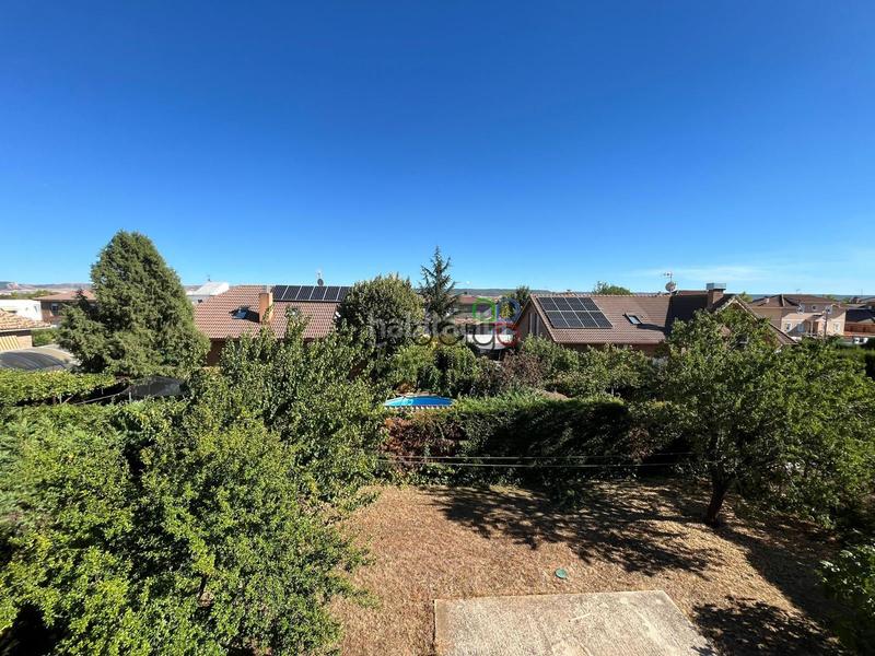 Foto ccc28e7c-2146-4a36-9249-12e7e8b33726. Chalet unifamiliar independiente en cabanillas en Cabanillas del Campo