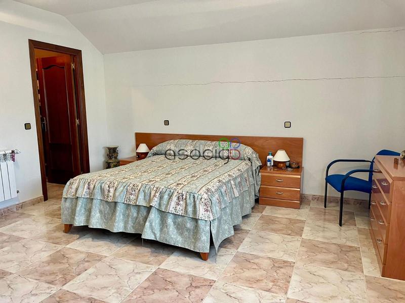 Foto eb2f9347-b6e1-4a11-8633-5f63f1cebdc2. Chalet unifamiliar independiente en cabanillas en Cabanillas del Campo