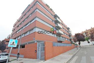 Pis  José luis valcárcel. 4 habitaciones, zona el fuerte, con garaje