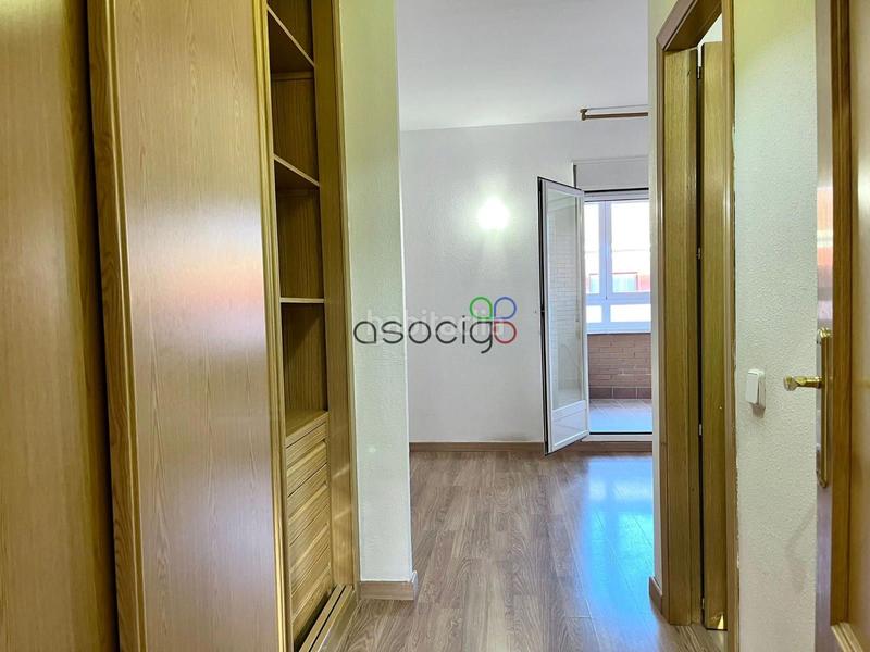 Foto 0e2921d3-42b0-4a20-a65d-0a36cd45a876. Casa adossada amb calefacció aparcament a Torija