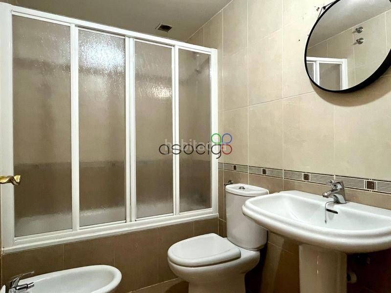 Foto 2c51cc97-7792-43d1-9c8b-03468d1535a0. Casa adossada amb calefacció aparcament a Torija