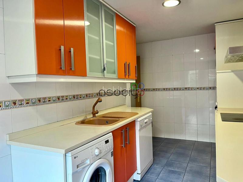 Foto 357a9a29-521f-452a-a84a-892ce566b06f. Casa adossada amb calefacció aparcament a Torija