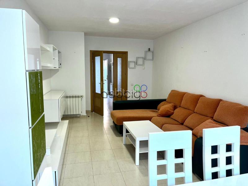 Foto 791ff593-4d68-4f55-9479-322ec301e648. Casa adossada amb calefacció aparcament a Torija