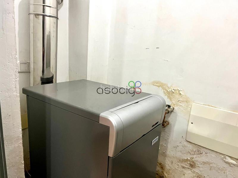 Foto 8a6f513a-e161-473a-8eff-541d801aaede. Casa adossada amb calefacció aparcament a Torija