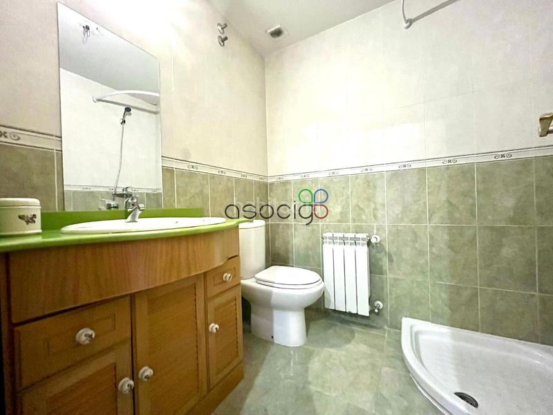 Foto c4edeedc-3d2a-4a75-bf86-d55a0fce52c8. Casa adossada amb calefacció aparcament a Torija