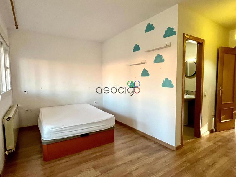 Foto de8493d4-9dca-4b45-827a-374fed58308c. Casa adossada amb calefacció aparcament a Torija