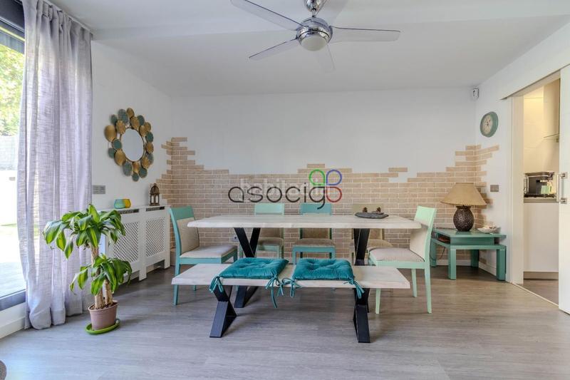 Foto 55613a07-3535-43e1-95b6-b18ff696fd5b. Casa adosada cabanillas unifamiliar pareado con piscina en Cabanillas del Campo