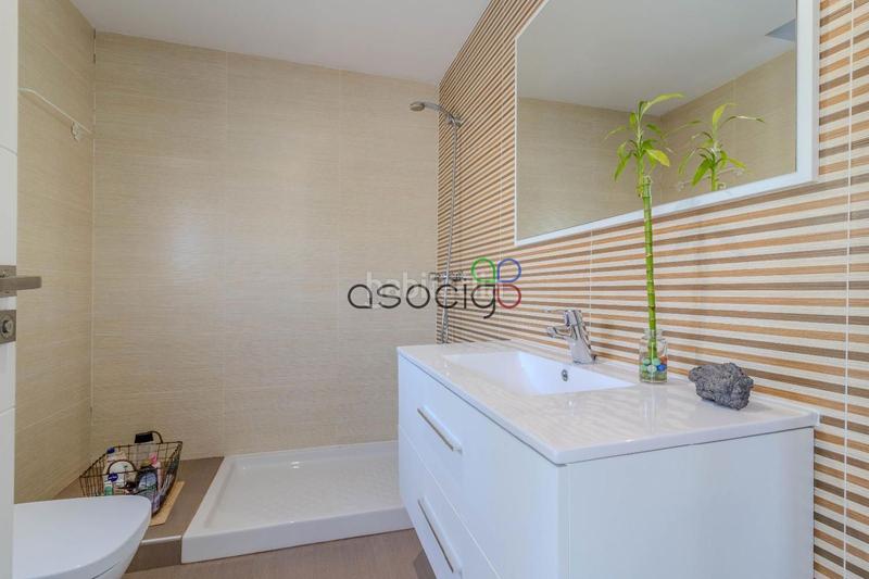 Foto bbabcd31-9200-458b-b7db-564facd7df71. Casa adosada cabanillas unifamiliar pareado con piscina en Cabanillas del Campo