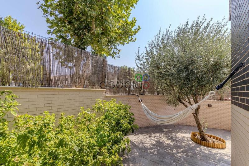 Foto f10260b5-3624-4a28-a245-2b52d7ee098b. Casa adosada cabanillas unifamiliar pareado con piscina en Cabanillas del Campo