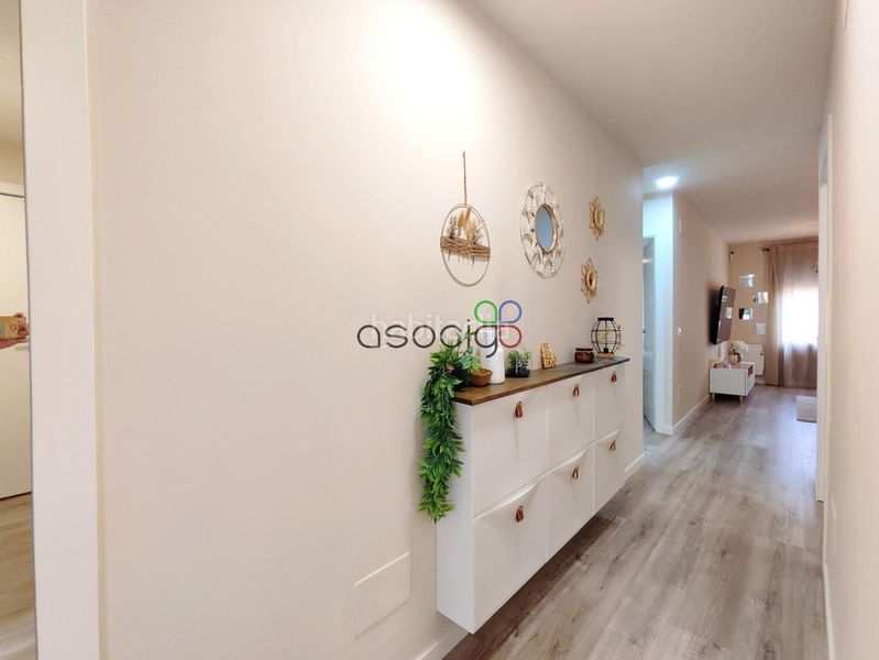 Foto a8bbc3cf-62f9-4a82-a9ba-09665b25b83f. Pis amb calefacció aparcament a Horche