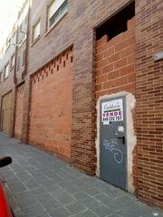 Local Comercial en Calle la luna 4d Local Comercial en Calle la luna 4d