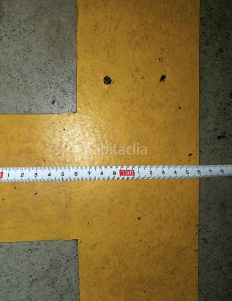 Foto 08c96163-c3a2-483b-b277-cd6b8f285088. Aparcament cotxe a Yebes - valdeluz Yebes