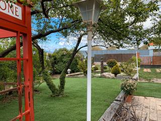 Xalet  Calle maria cristina 20. Calderón vende: casa rústica reformada con gran jardín.