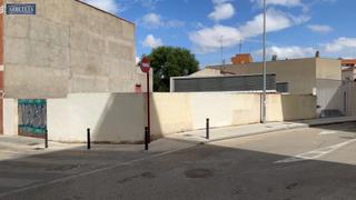 Wohngrundstück in Casco Histórico. Inmobiliaria arbeteta vende terreno urbano urbanizable en el cas