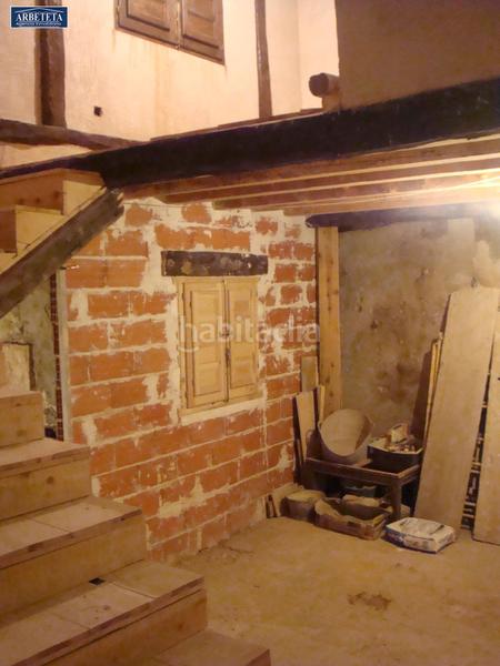 Foto 730439e4-f0ba-428d-a139-3ec8b678a080. Casa agencia inmobiliaria arbeteta, vende casa en sigenza. en Sigüenza