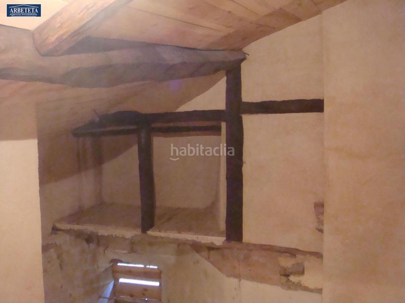 Foto f24a2b1b-35a8-4836-b3be-edd1cf6cabdf. Casa agencia inmobiliaria arbeteta, vende casa en sigenza. en Sigüenza