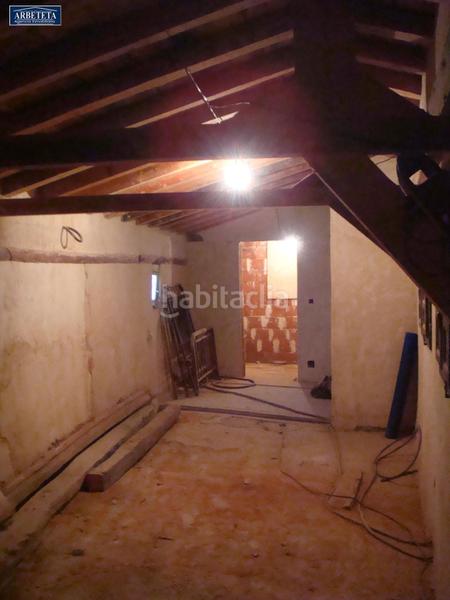 Foto fcb57b92-8006-40f7-bce7-a1ba613bd6d9. Casa agencia inmobiliaria arbeteta, vende casa en sigenza. en Sigüenza