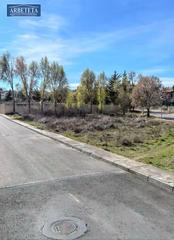 Terreny residencial a Horche. Inmobiliaria arbeteta vendeparcela urbana urbanizable en horche,