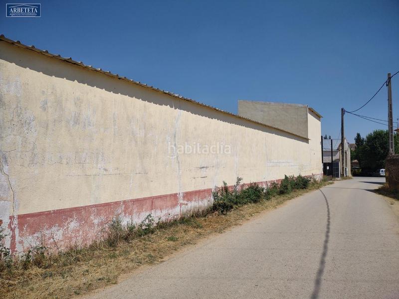 Foto f9fa069e-4444-4ee8-960c-4d2e963ec4cb. Fabrikhalle in Sacecorbo
