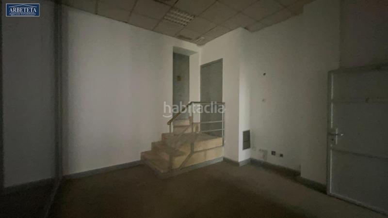 Foto 1aca70b2-8462-4c91-93f5-b2f1679236d7. Alquiler local comercial inmobiliaria arbeteta alquila magnífco local comercial en zona comercial en Guadalajara