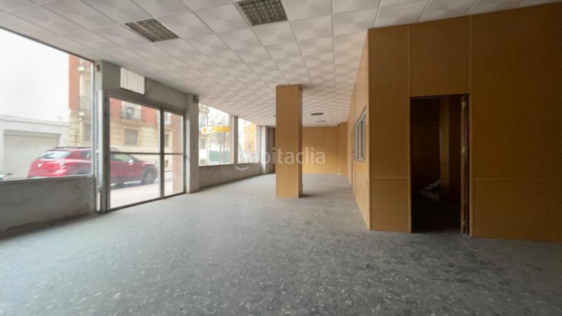 Foto d3d0c0ff-3337-4f6d-9468-ecd4a4b03e10. Local comercial se vende local comercial en el centro en Guadalajara