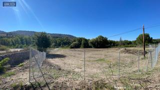 Terrain résidentiel à Brihuega. Agencia inmobiliaria arbeteta, vende terreno en brihuega.