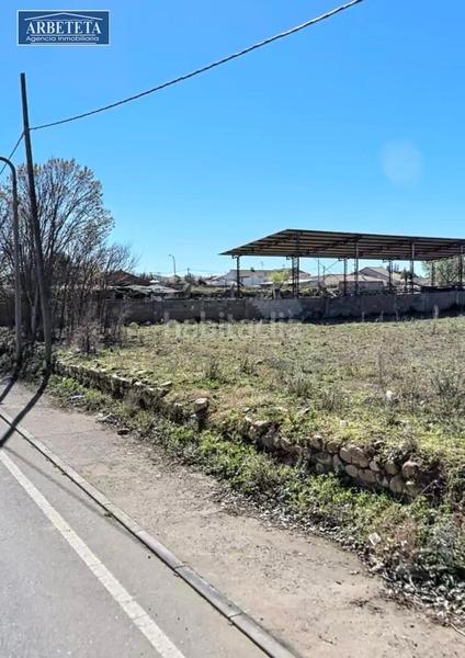 Foto 69b0a3da-104b-4150-88a4-22bf15dcf4be. Terreno residenziale in Humanes