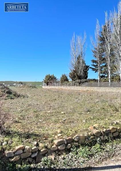 Foto c666dfc8-d8ba-4d94-bfbb-109f7ebcc332. Terreno residenziale in Humanes