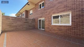 Maison jumelée à Casco Histórico. Agencia inmobiliaria arbeteta, vende, magnífico chalet en guadal