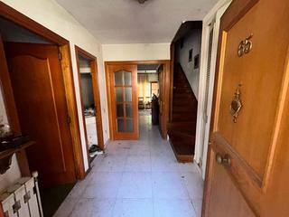 Chalet in Estación-Manantiales. Inmobiliaria arbeteta vende chalet de 3 dormitorios en zona la c