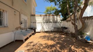 Chalet in Constitución-El Balconcillo. Inmobiliaria arbeteta vende chalet en zona constitución de 4 dor