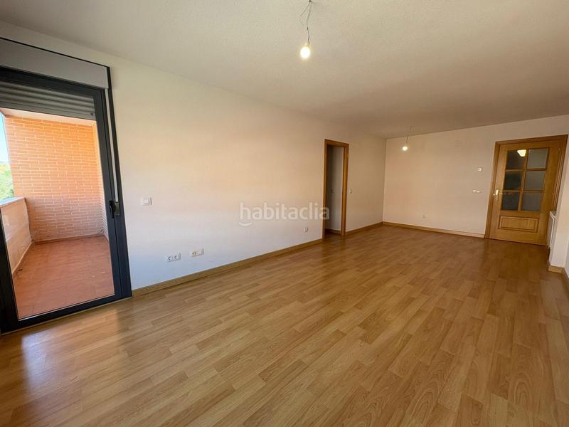 Foto 2a8e1ffa-4bcb-4757-9ed4-880d66dd2273. Alquiler piso inmobiliaria arbeteta alquila piso de dos dormitorios en zona manantiales en Guadalajara