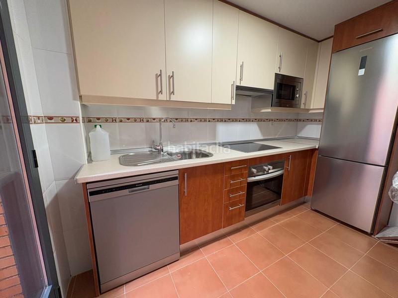 Foto 5b53cd9c-7bd9-4ec7-b4cd-ec0cfc01bbac. Alquiler piso inmobiliaria arbeteta alquila piso de dos dormitorios en zona manantiales en Guadalajara