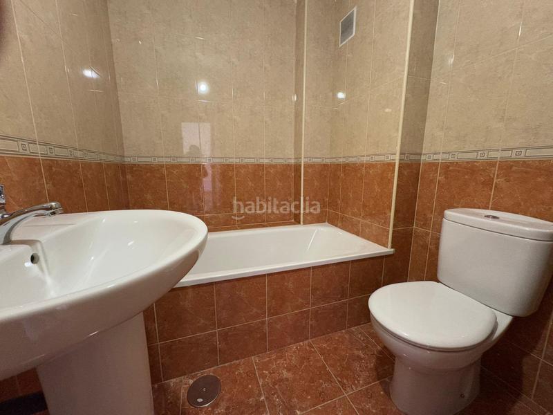 Foto 9b094af7-920c-4796-89de-6408805699ed. Alquiler piso inmobiliaria arbeteta alquila piso de dos dormitorios en zona manantiales en Guadalajara