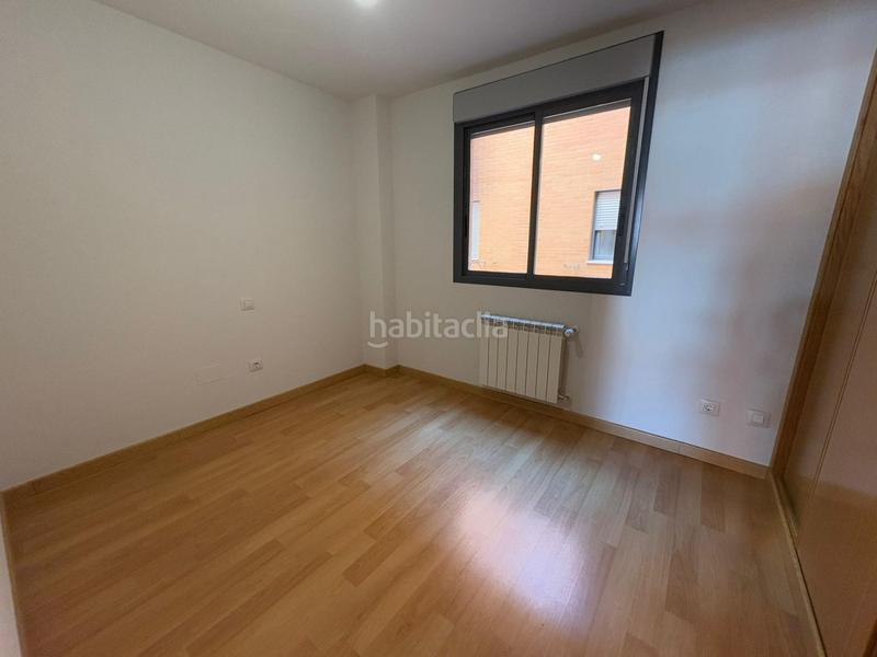 Foto e96a365f-6a26-4e71-b0f5-09009eeb1255. Alquiler piso inmobiliaria arbeteta alquila piso de dos dormitorios en zona manantiales en Guadalajara