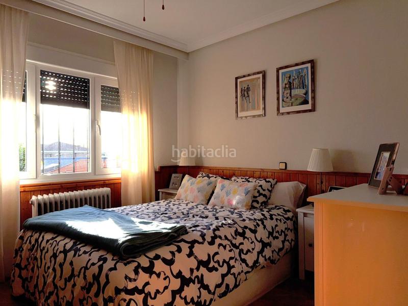 Foto 25511dda-f481-46bd-b800-1d1b370fc885. Casa aparellada amb calefacció aparcament piscina a Rozas de Madrid (Las)