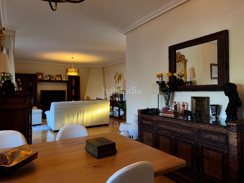 Foto 5e1b1b3a-c2d1-49ab-92ab-5c07f6ad81fb. Casa aparellada amb calefacció aparcament piscina a Rozas de Madrid (Las)