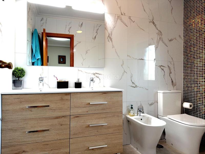 Foto 8839d2b4-461c-495c-8a7b-33a384c10d1d. Casa aparellada amb calefacció aparcament piscina a Rozas de Madrid (Las)