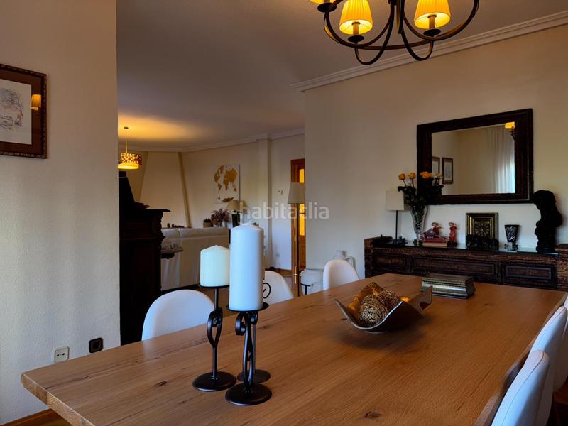 Foto b892739b-049b-48c7-95df-414306b212e7. Casa aparellada amb calefacció aparcament piscina a Rozas de Madrid (Las)