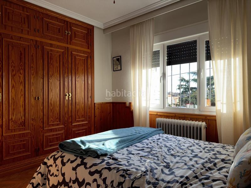 Foto c8915683-0f8e-4f76-bc56-e3d17427100c. Casa aparellada amb calefacció aparcament piscina a Rozas de Madrid (Las)