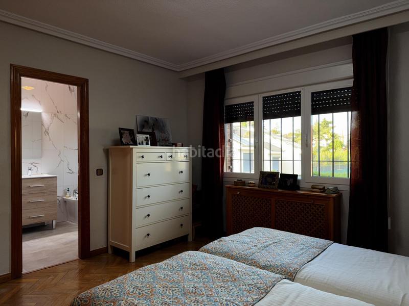 Foto d8c24db8-a714-4714-a1e7-726a9ed62e03. Casa aparellada amb calefacció aparcament piscina a Rozas de Madrid (Las)