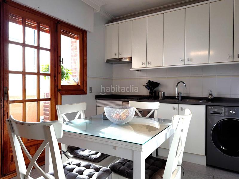 Foto d90e6eda-ca70-48ab-8eb8-ffe8b40ee9cd. Casa aparellada amb calefacció aparcament piscina a Rozas de Madrid (Las)