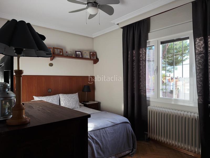 Foto e727b1c9-7eb3-49f8-9ab0-339d60734391. Casa aparellada amb calefacció aparcament piscina a Rozas de Madrid (Las)