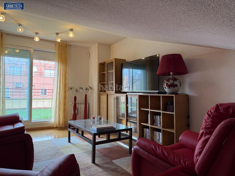 Foto 1a8e6d23-73cd-441f-aabf-d14e84faaa5b. Casa adossada amb calefacció aparcament piscina a Guadalajara