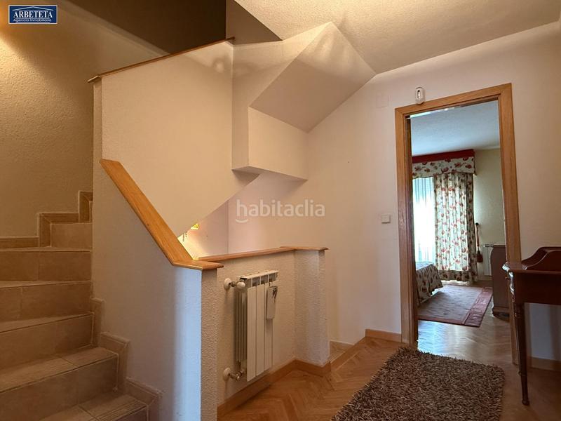 Foto 1e53a268-9545-4098-8d52-be3c54bcee60. Casa adossada amb calefacció aparcament piscina a Guadalajara