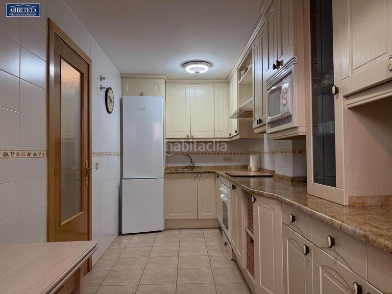 Foto 36f60142-d6cb-48a6-b30c-2d8e13e770ef. Casa adossada amb calefacció aparcament piscina a Guadalajara