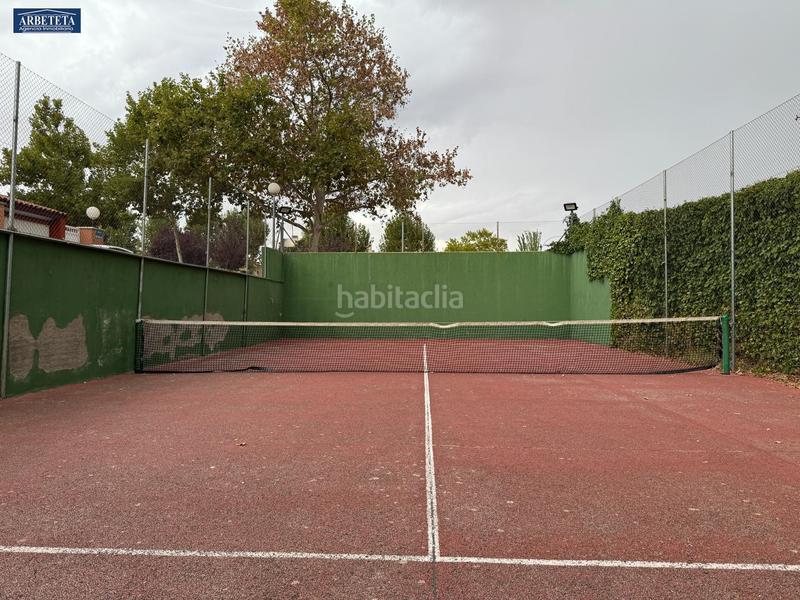 Foto 3716a3ee-8226-4355-aa46-dc1d694ebe88. Casa adossada amb calefacció aparcament piscina a Guadalajara